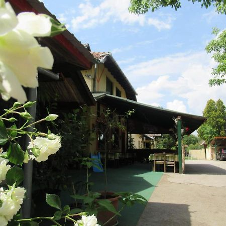 Fogado Hotel Palic Ngoại thất bức ảnh