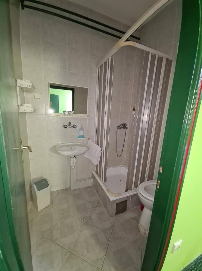 Fogado Hotel Palic Ngoại thất bức ảnh